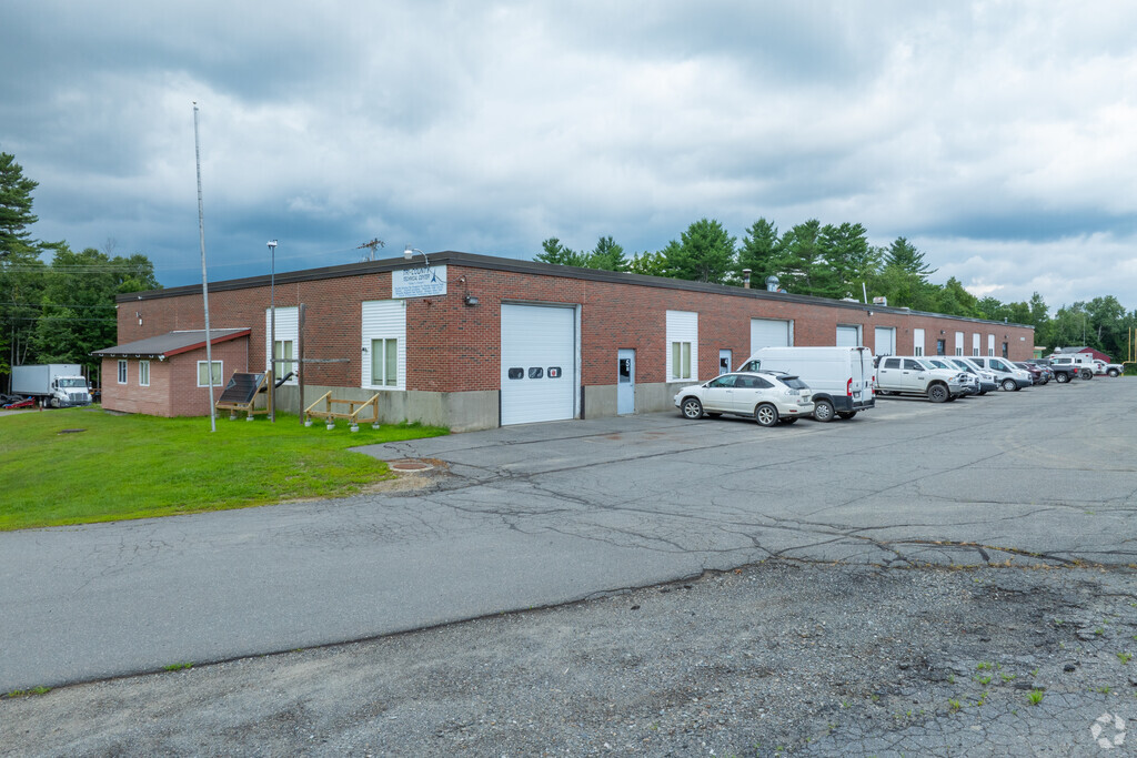 You will find that the Tri-County Technical Center has multiple garage doors.