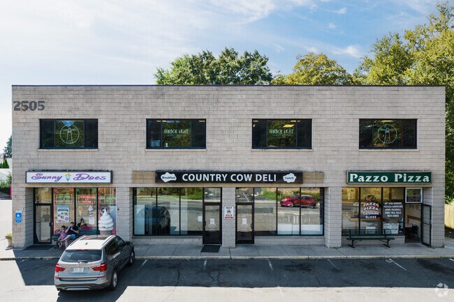 Country Cow Deli is Greenfield Hill's closest lunch option.