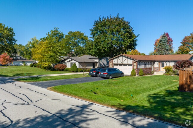Homes in Horatio Gardens offer plenty of yard space.