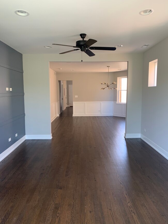 5315 W Montrose Ave unit 2, Chicago, IL 60641 - photo 6