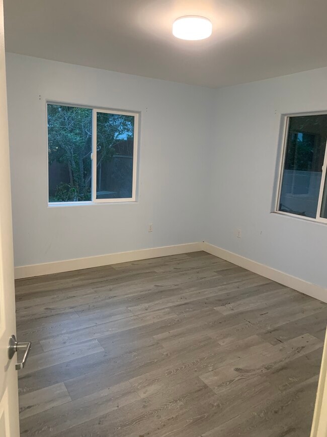 1227 W 146th St, Gardena, CA 90247 - photo 3