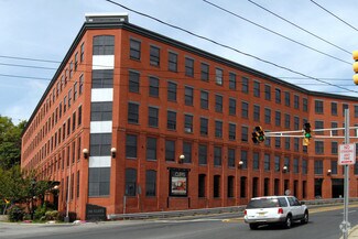 100 Paterson Plank Rd, Jersey City, NJ 07307