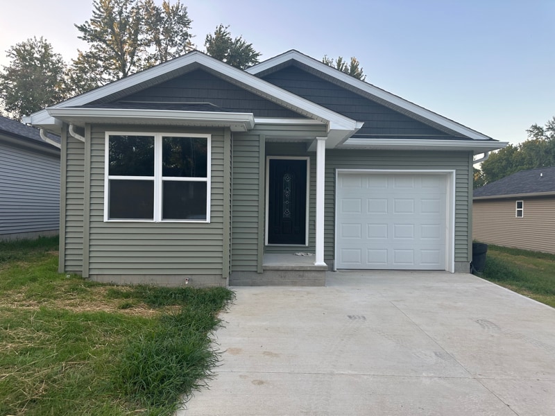 1014 Glezen St, Petersburg, IN 47567 - photo 1