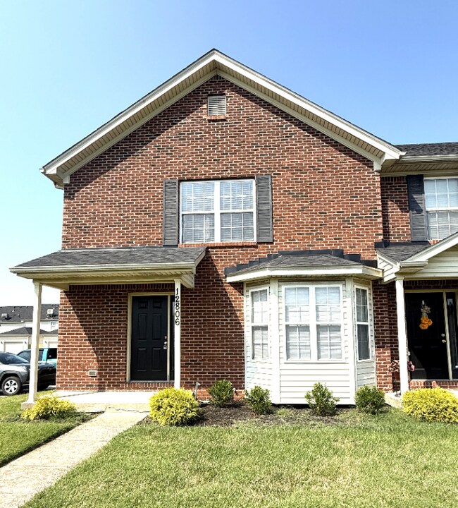 12806 Lost Hill Walk, Louisville, KY 40272
