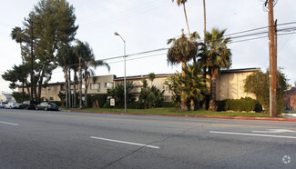 6335 Whitsett Ave, North Hollywood, CA 91606
