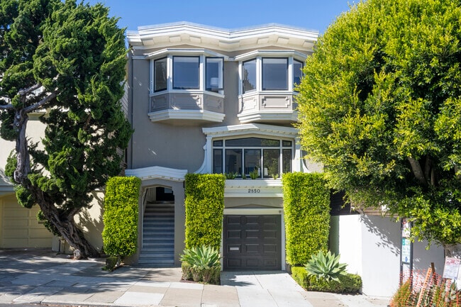 Family home in the Cow Hollow neighborhood of San Francisco.