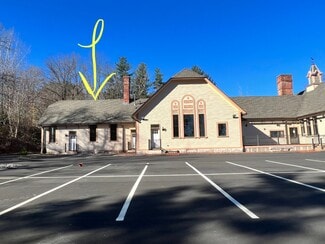 352 Manchaug Rd Unit 2, Sutton, MA 01590