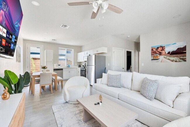 6612 W Paradise Ln unit ID1240449P, Glendale, AZ 85306 - photo 4