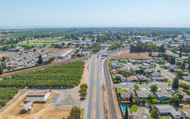 Rout 120 runs through the City of Escalon and is a major artery to the Bay Area.