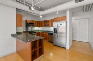 210 South St Unit 9-2, Boston, MA 02111