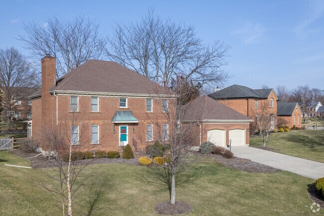 Brick colonial homes, a classic architectural style that marries the timeless appeal of brick.