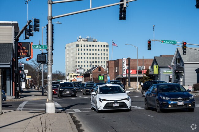 Park Ave. and Chandler Street, Worcester, hosts many businesses.