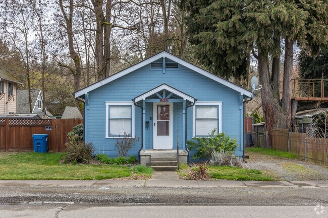 Modest traditional homes can be found along the wide streets of Downtown Kent.
