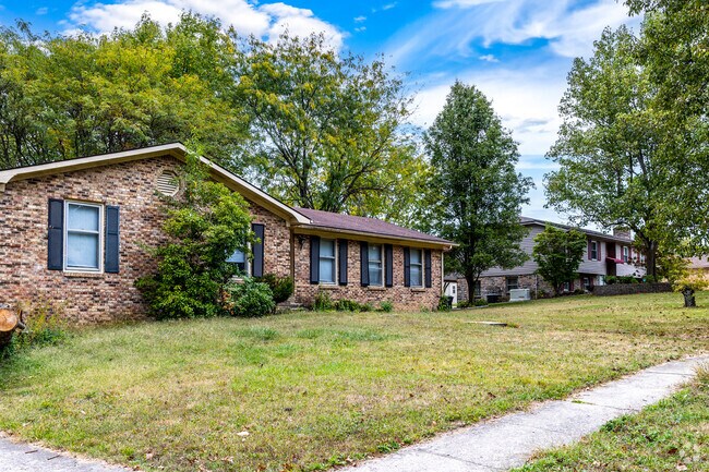 Southeastern Hills enjoys 60s and 70s ranch-style and split-level homes.