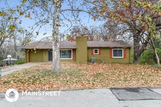 5833 N Lenox Ave, Kansas City, MO 64151