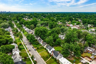 Colonial Place