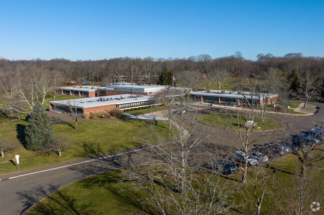 Parkway School is a public elementary school in Back Country Greenwich.