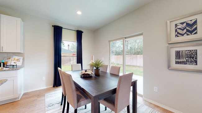 114 Sofia Dr, Maumelle, AR 72113 - photo 4