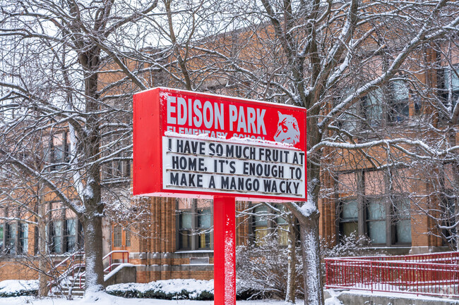 Edison Park Elementary School sign tells the community about upcoming dates.