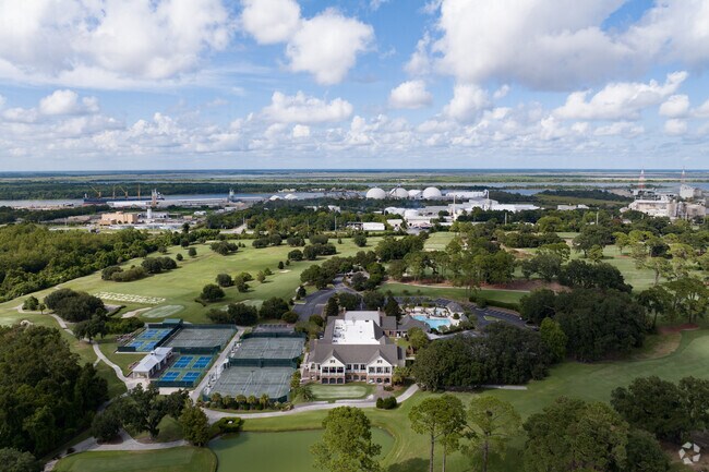 Become a member of the Savannah Golf Club