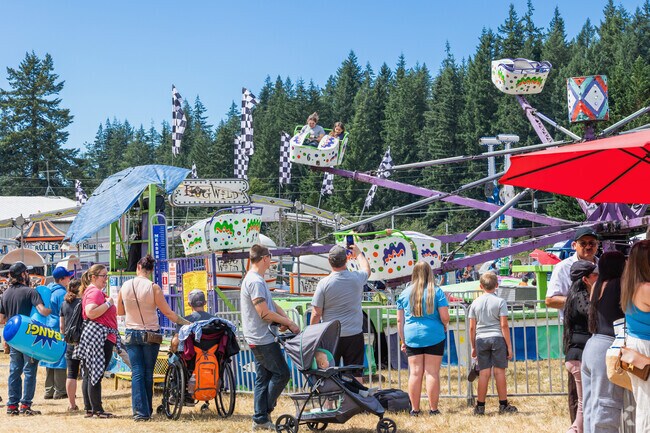 Ontario is about 30 minutes away from the big annual Grays Harbor County Fair.