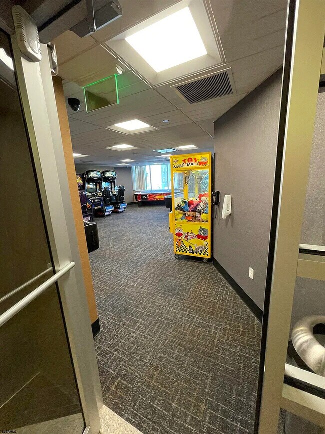 1507 Boardwalk unit 1806 unit boardwalk, Atlantic City, NJ 08401 - photo 6