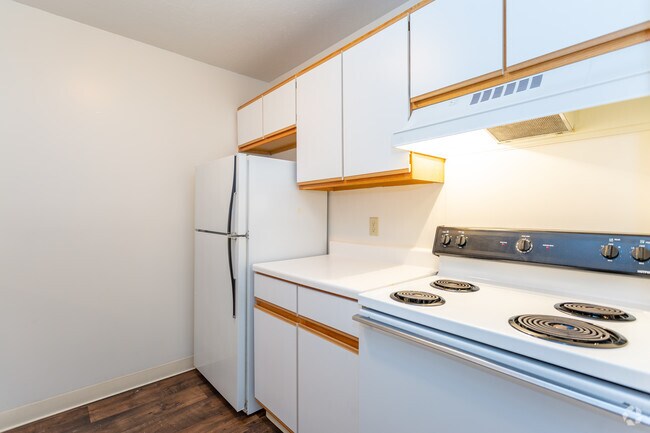 McClellan Estates III, Marshall, MI 49068 - photo 5