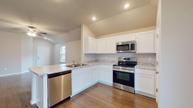 20386 W 194th St, Spring Hill, KS 66083 - photo 5