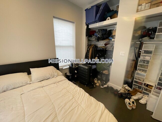 78 Forest St unit 1, Roxbury, MA 02119 - photo 6