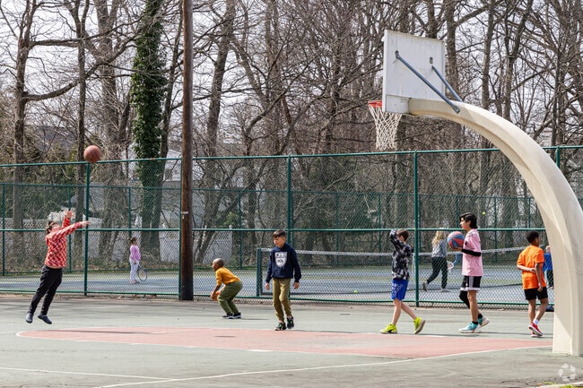 LaGrande basketball and tennis courts in Fanwood are often packed on spring and summer days.