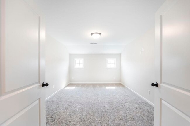 102 Black Birch Rd 25.jpg