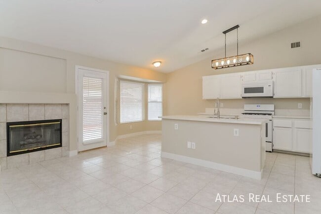 6093 Bing Cherry Dr, Las Vegas, NV 89142 - photo 7