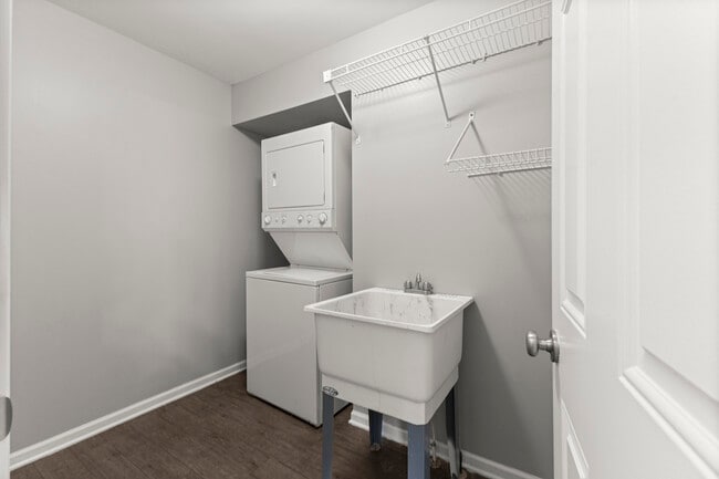 Turnberry Court, Southgate, MI 48195 - photo 4