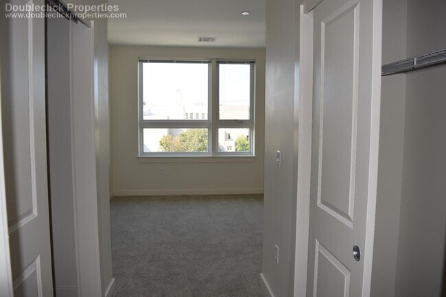 180 Eastern Ave unit 204, Malden, MA 02148 - photo 4