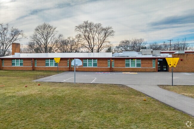 Hill Elementary School has strong academic program and extra-curricular activities.