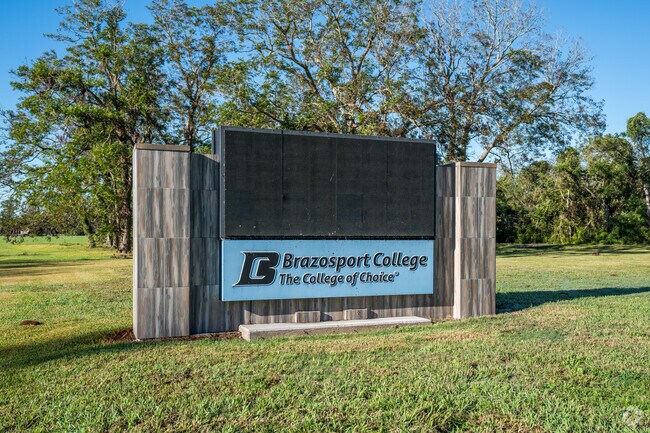 Brazosport College is Lake Jackson's local community college.