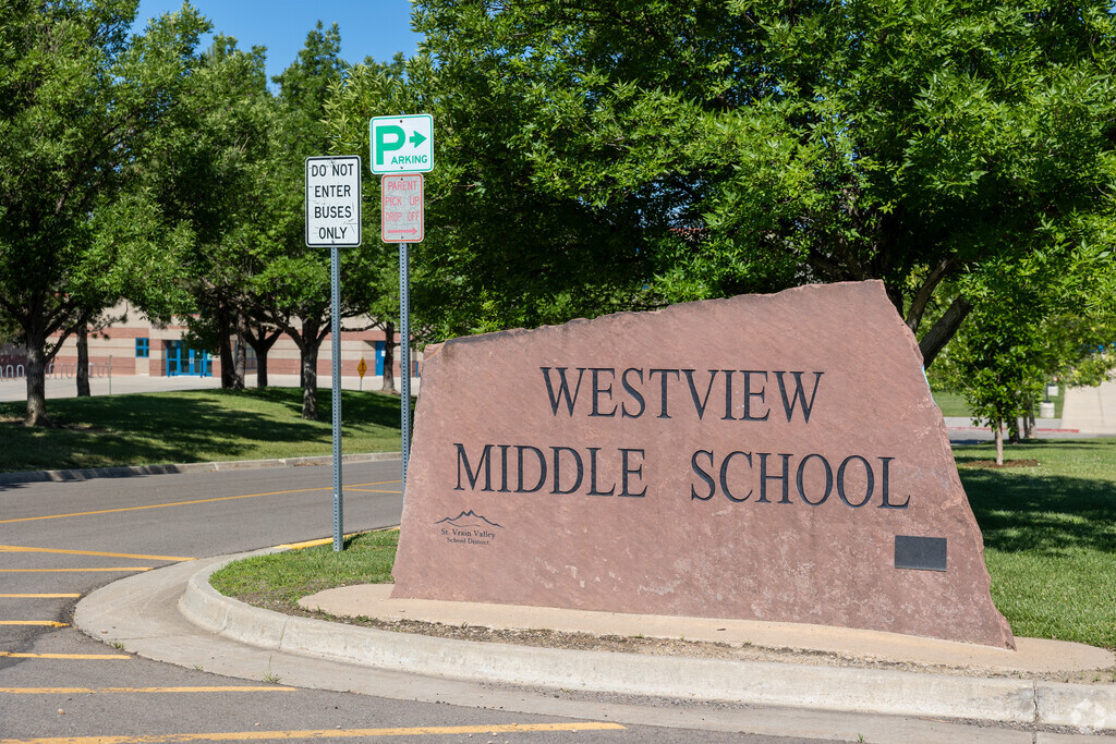Westview Middle School offers a dynamic and comprehensive education for all students.