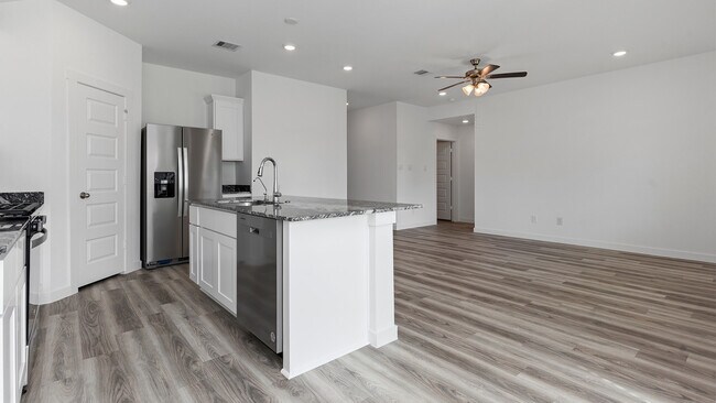 0 Star Grass Ln unit 36206148, Iowa Colony, TX 77583 - photo 7