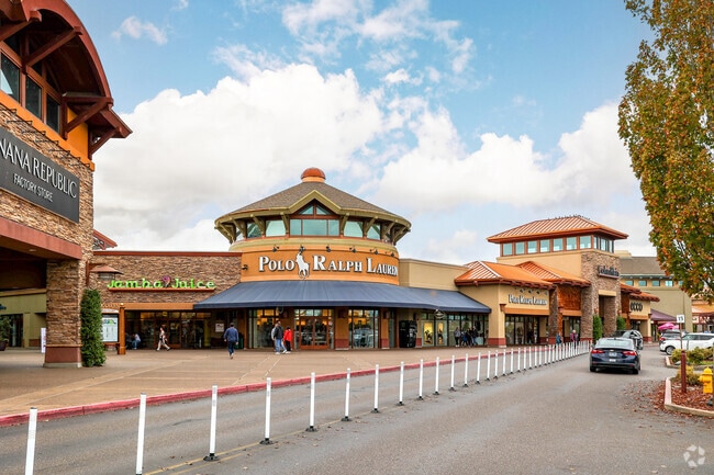 You can stop by Woodburn Premium Outlets to shop at a variety of stores.