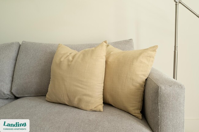 404 W 26th St unit 7106, Charlotte, NC 28206 - photo 2