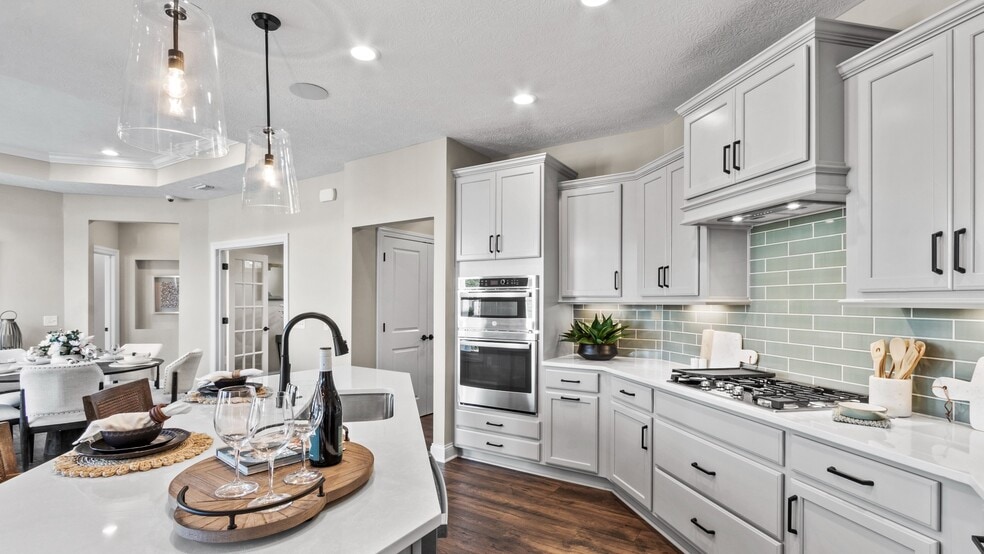 9085 Oak St unit 36468308, Zionsville, IN 46077 - photo 1