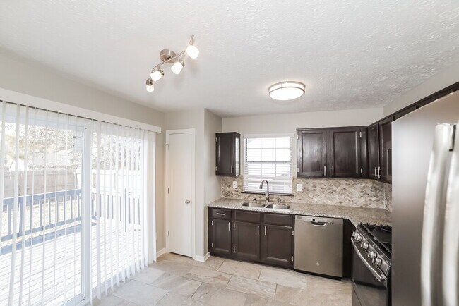 3729 Riverside Pkwy, Decatur, GA 30034 - photo 6