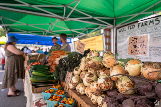 Enjoy local produce and more at Turtle Rock's wonderful farmers market.