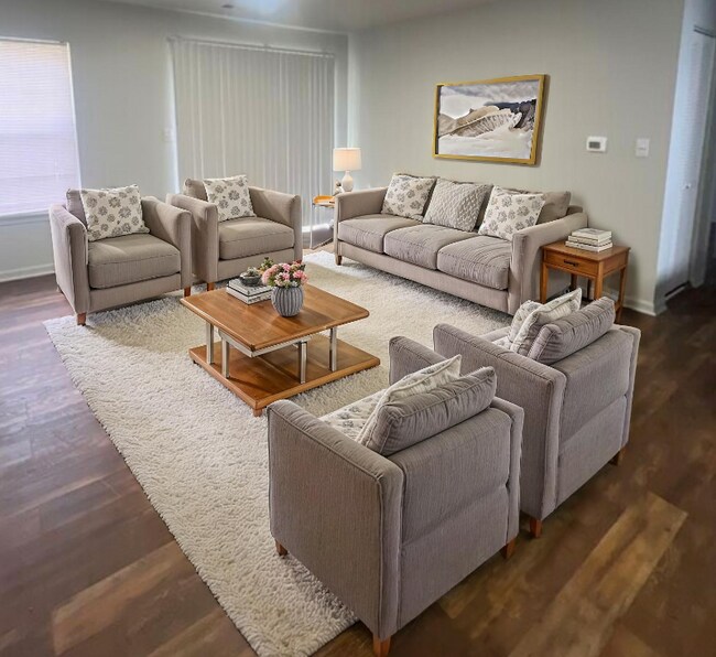 450 Barkley Landing Dr unit 205-10, Morristown, TN 37813 - photo 2