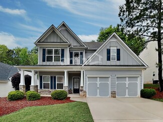 2175 Village Green Dr, Fairburn, GA 30213