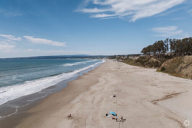 Tucked away on the coast of Santa Cruz County, Rio Del Mar is a peaceful retreat with endless natural beauty.