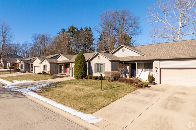 Shady Hills residents have the option of traditional houses or condos.