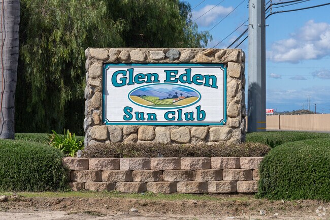 Glen Eden Sun Club, located just outside of Horsetheif Canyon Ranch.