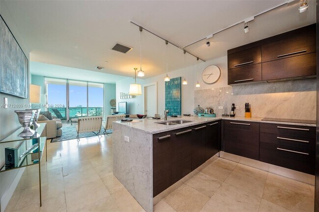 900 Biscayne Blvd unit 2909, Miami, FL 33132 - photo 4