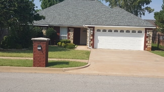 3712 NE Bradford St, Lawton, OK 73507